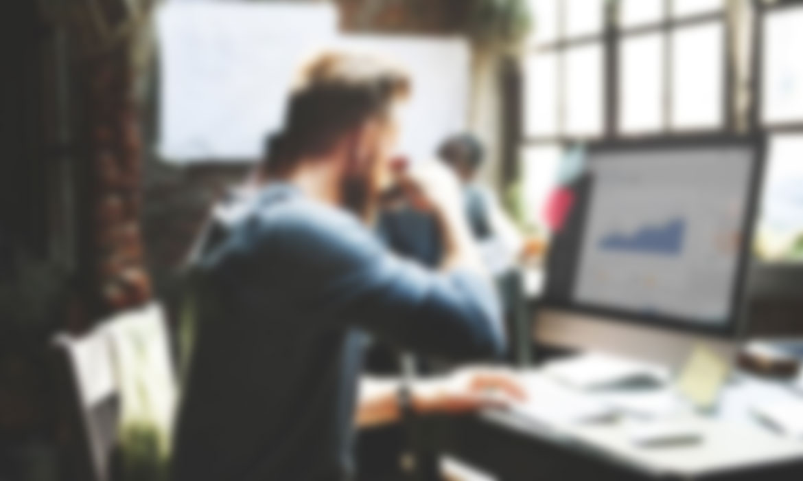 Manage business finances with these online tools